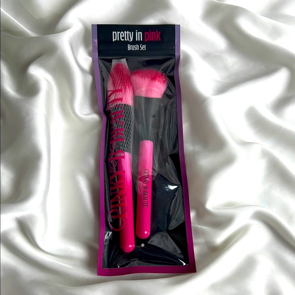 Pinky‎ B Beauty Pretty In Pink Brush Set Blush/ Contour Brush